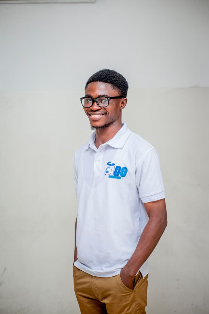 Francis Lisasi, Responsable des Ateliers chez ADO NUMÉRIQUE